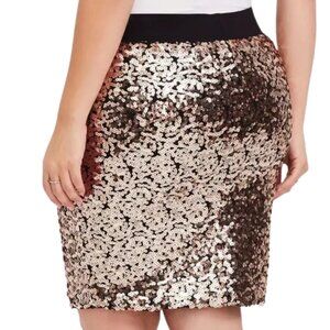 NWT Torrid stretch sequin rose gold mini skirt size 2